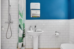 Photo 19- click for photo gallery